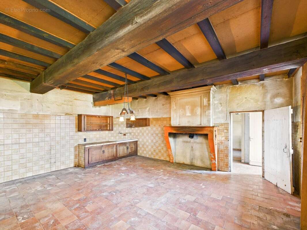 Maison à SAINT-EMILION