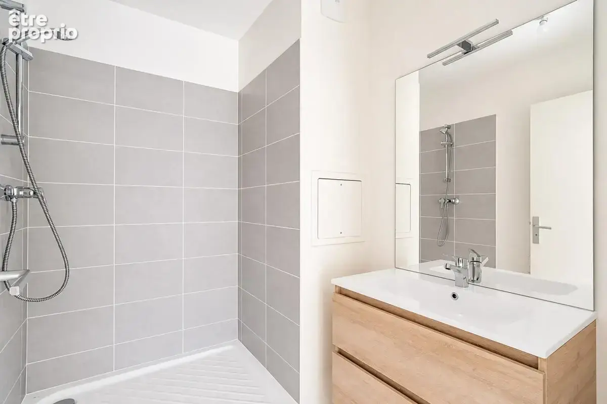 Appartement de 4 pièces de 84 m² à La Courneuve - photo 13