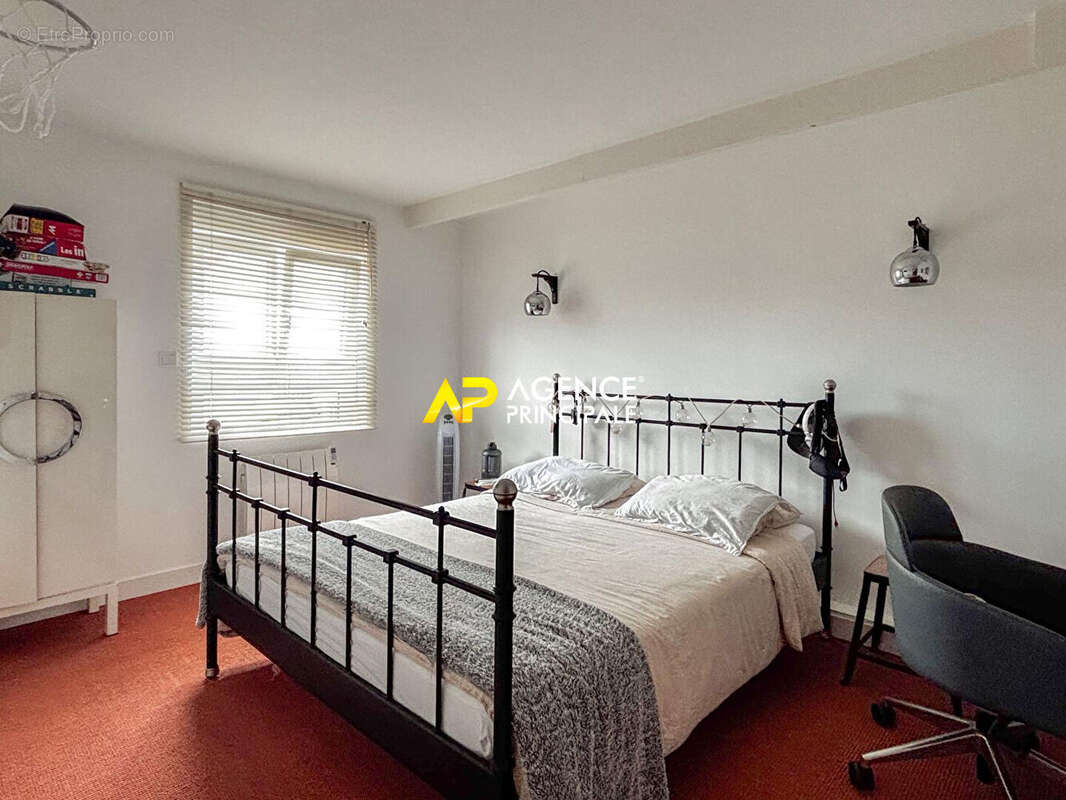 Maison à SARTROUVILLE