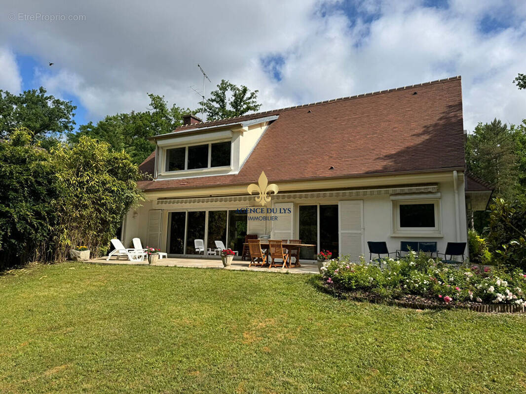 Maison à LAMORLAYE
