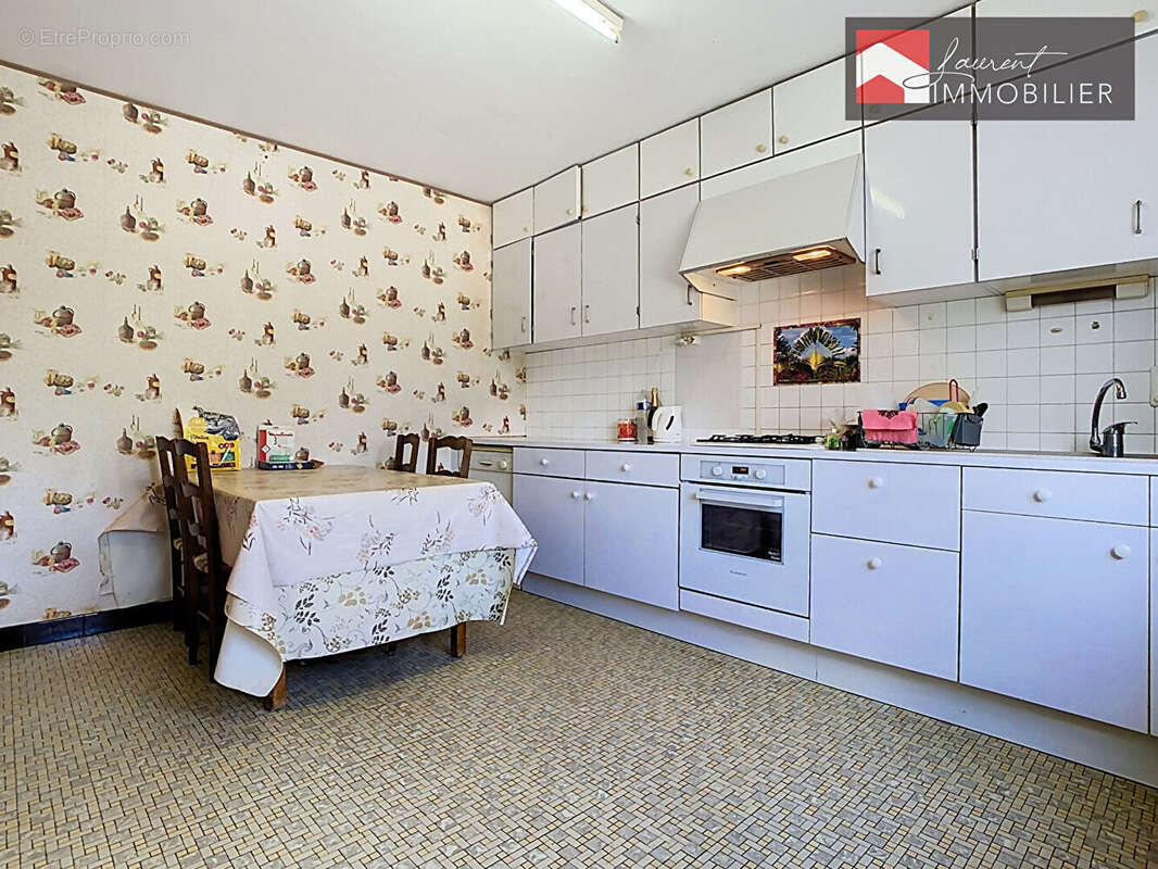 A VENDRE: Maison familiale avec hangar à BRIENNE - photo 15
