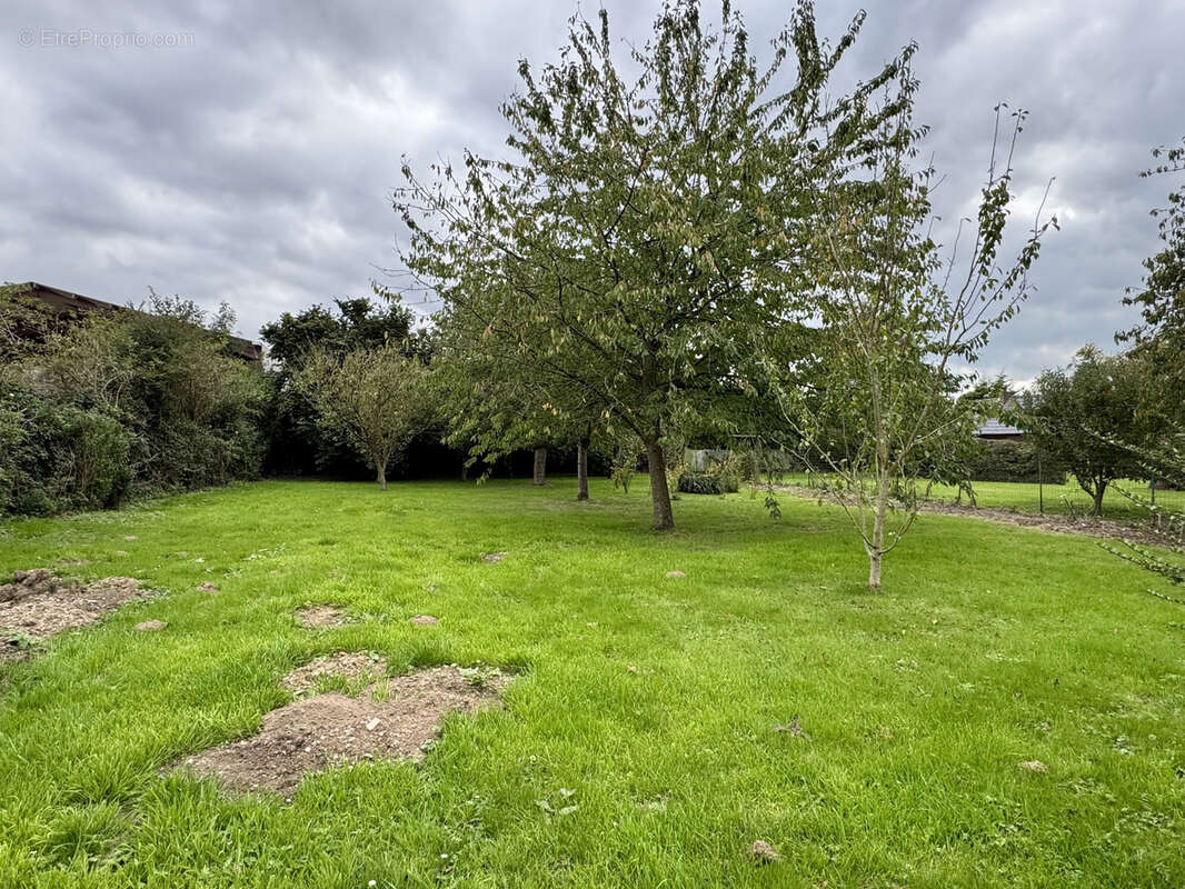 Maison à LIGNIERES-EN-VIMEU