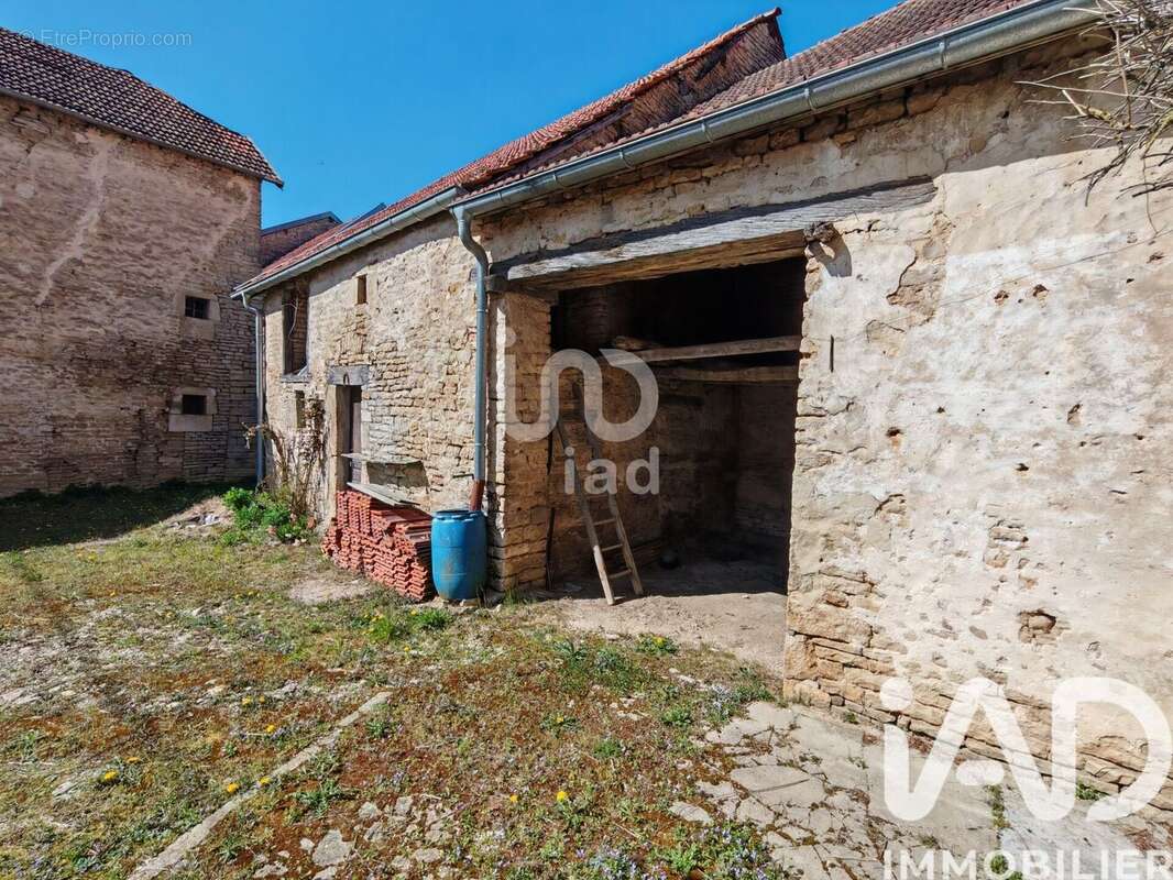 Photo 2 - Maison à LATRECEY-ORMOY-SUR-AUBE