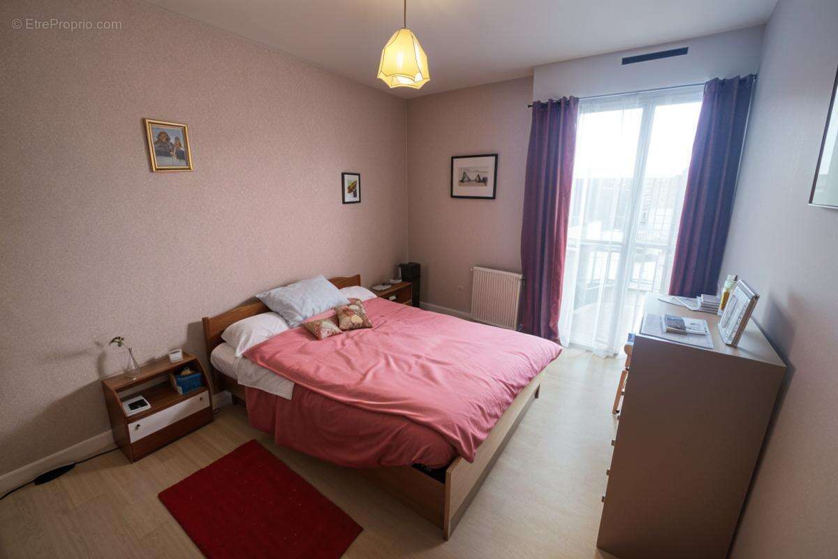 Appartement à TORCY