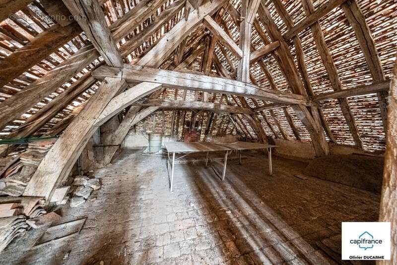 Appartement à ARNAY-LE-DUC