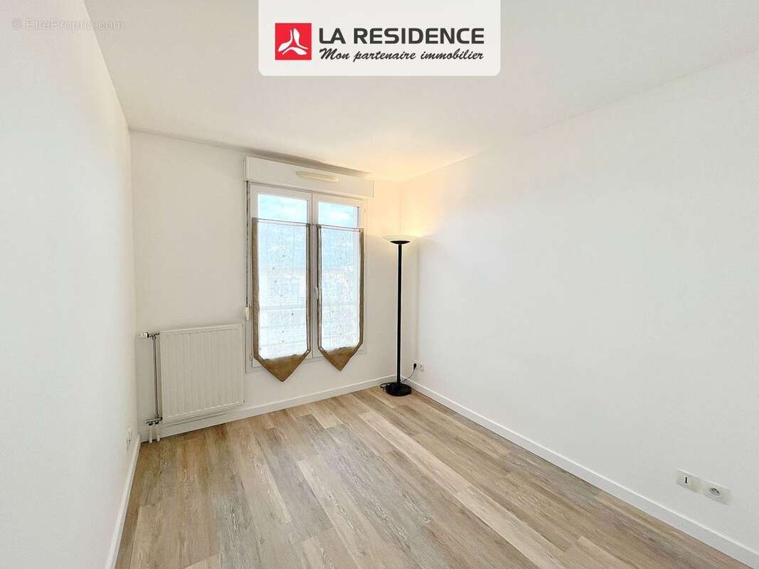 Appartement à SAINT-OUEN-L'AUMONE