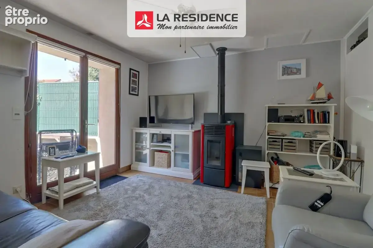 Maison 5 pièces 111 m² à vendre à Maule (78580) - photo 2