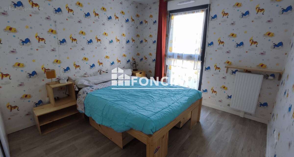 Appartement à SAINT-ARNOULT-EN-YVELINES