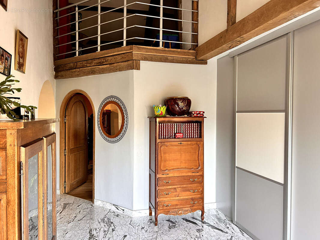 Maison à LE LOUROUX-BECONNAIS