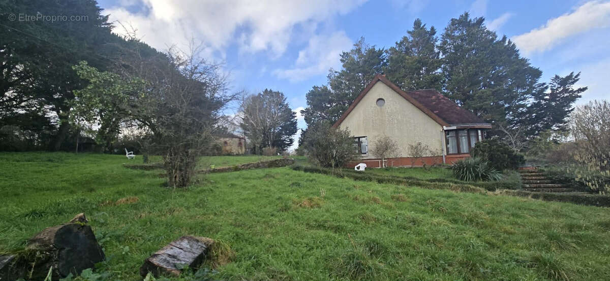 Maison à LA JONCHERE