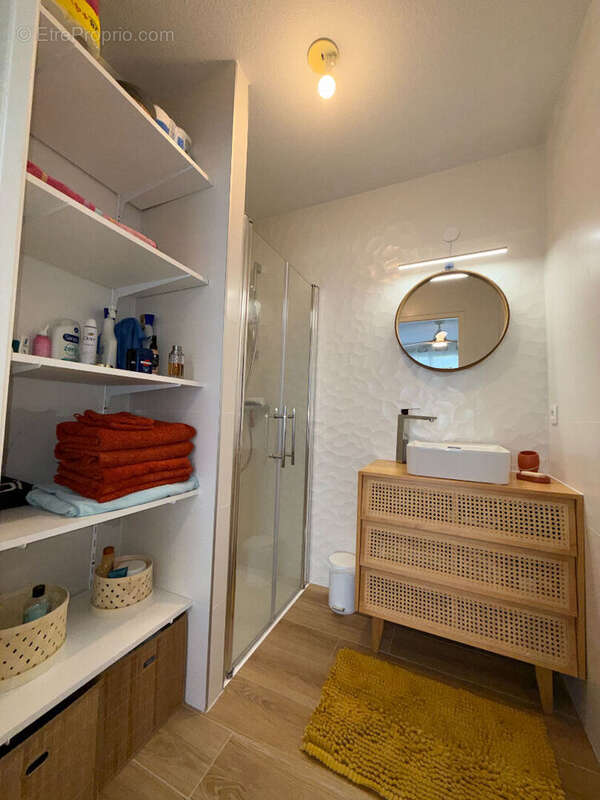 Appartement à VETRAZ-MONTHOUX