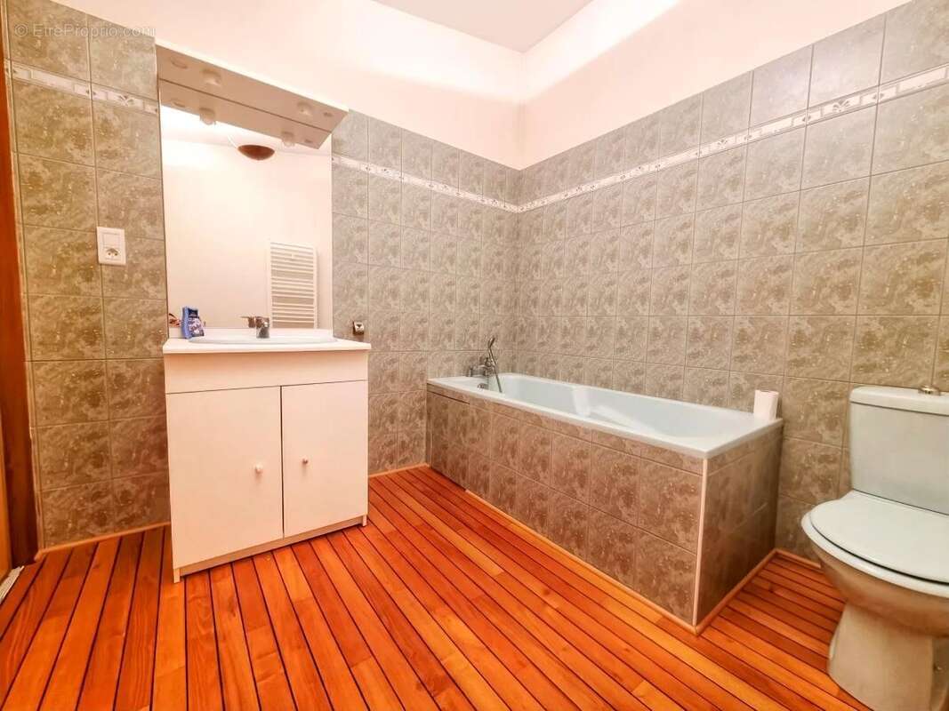 Appartement à VILLARS-LES-DOMBES