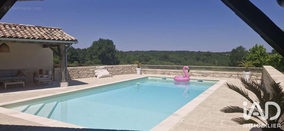 Maison 437 m² à Saint-Meard-De-Gurcon  - photo 3