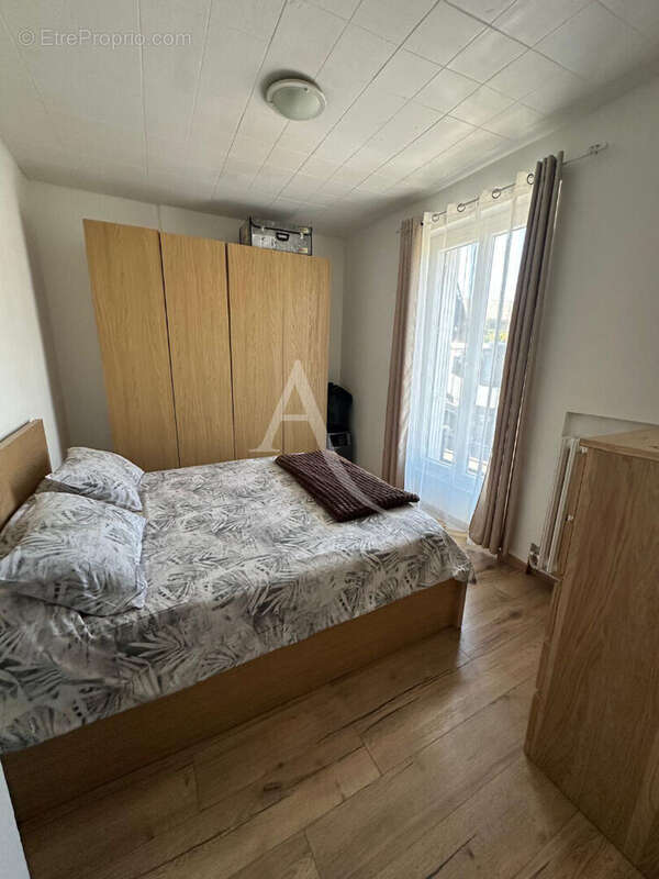 Appartement à LIVRY-GARGAN