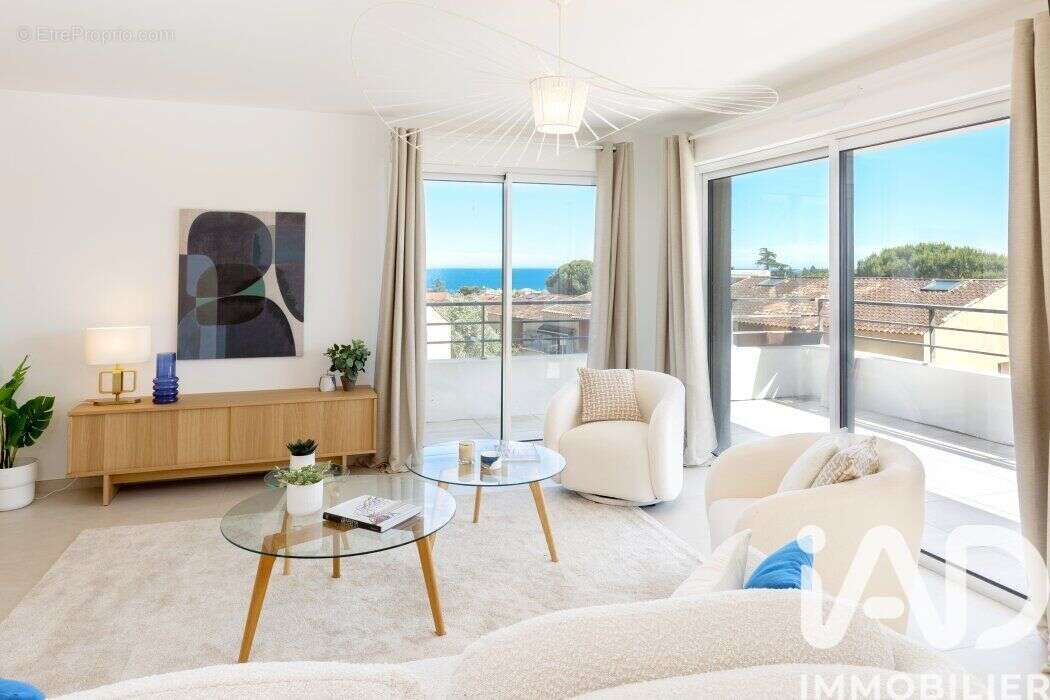 Photo 3 - Appartement à VILLENEUVE-LOUBET