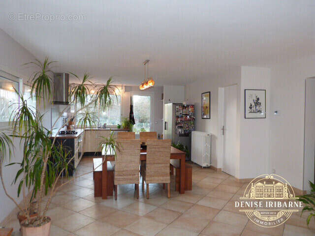 Maison à SAINT-MEDARD-EN-JALLES