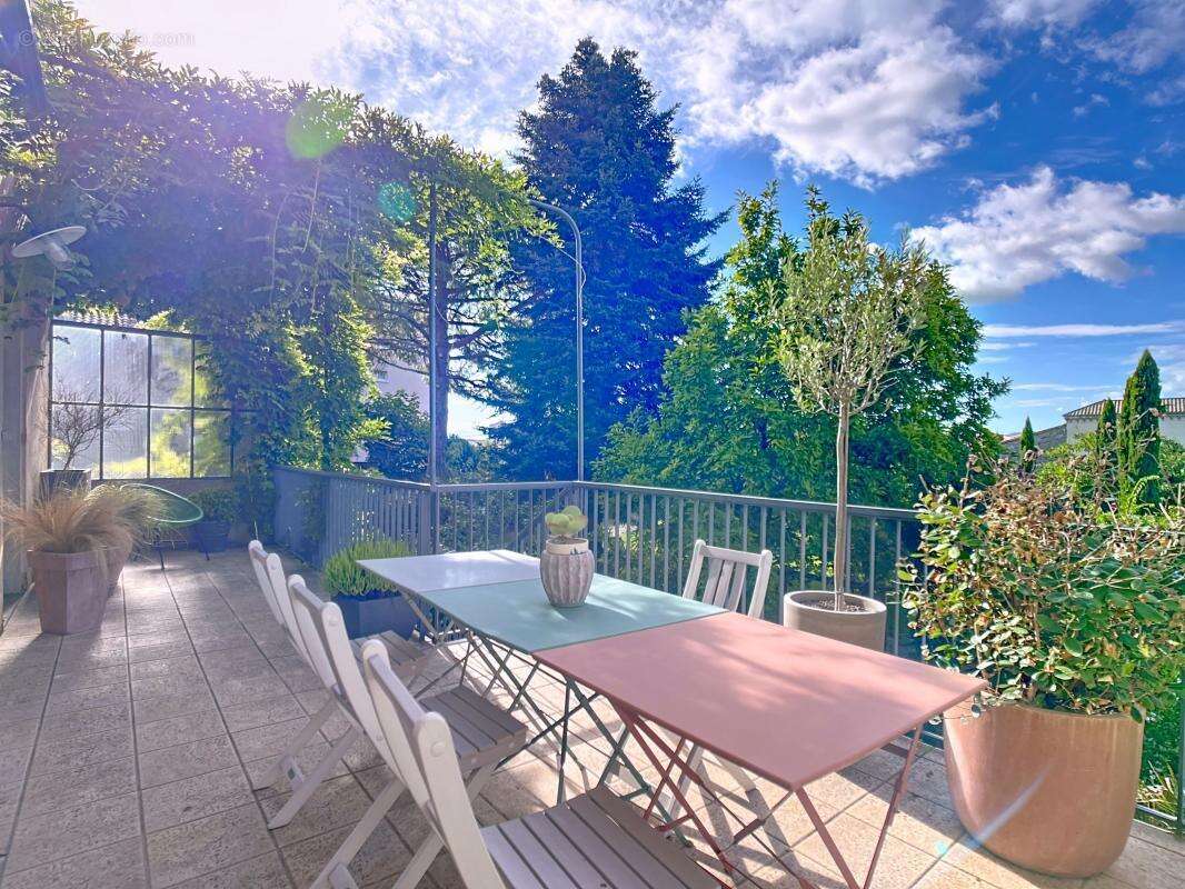 Maison à TOURNON-SUR-RHONE