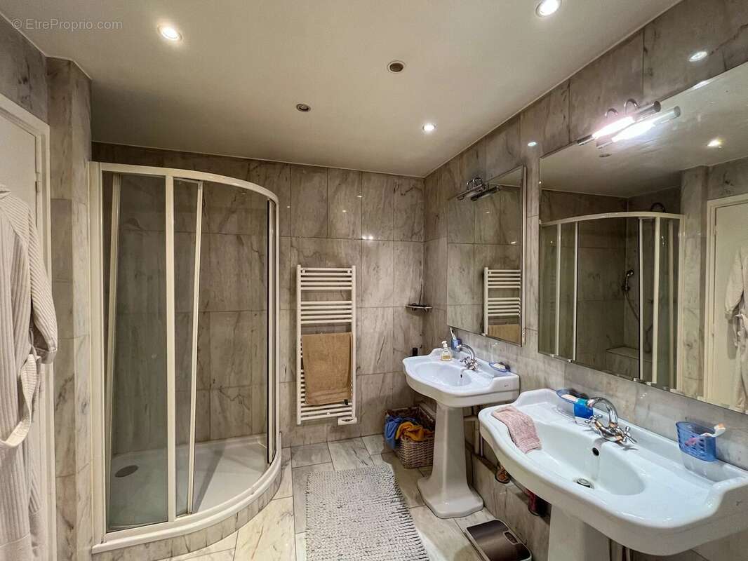 Appartement à LE RAINCY