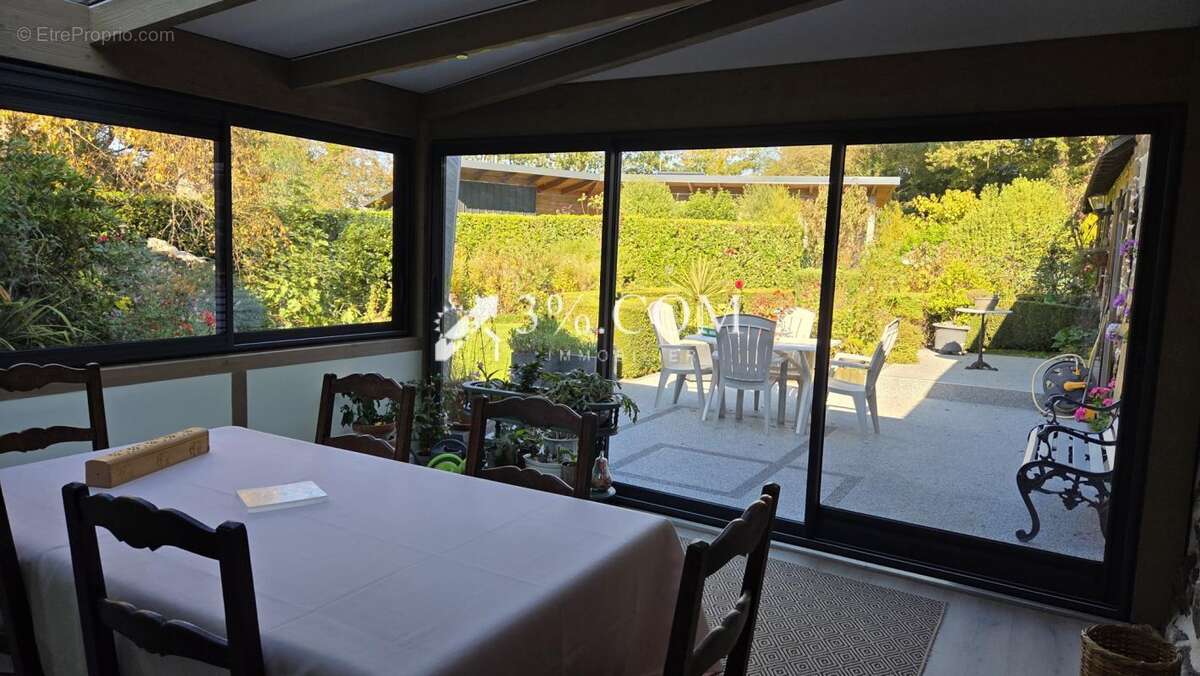 Maison à SAINT-GUYOMARD