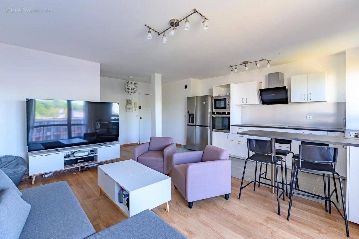 Appartement à ROSNY-SOUS-BOIS
