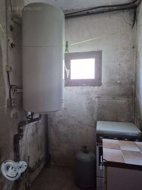 Commerce à BEYNAC-ET-CAZENAC