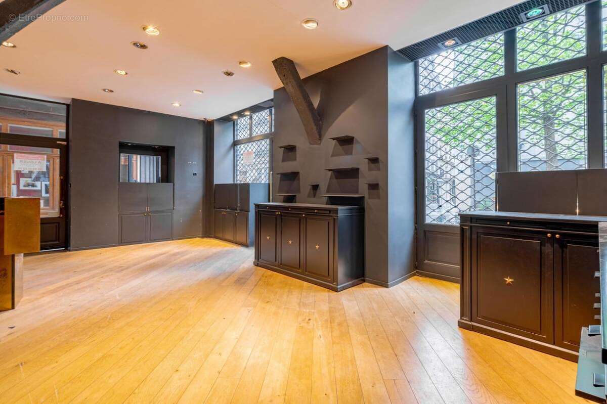 Paris 2 – exclusivite ! montorgueil vente murs de boutique - photo 3