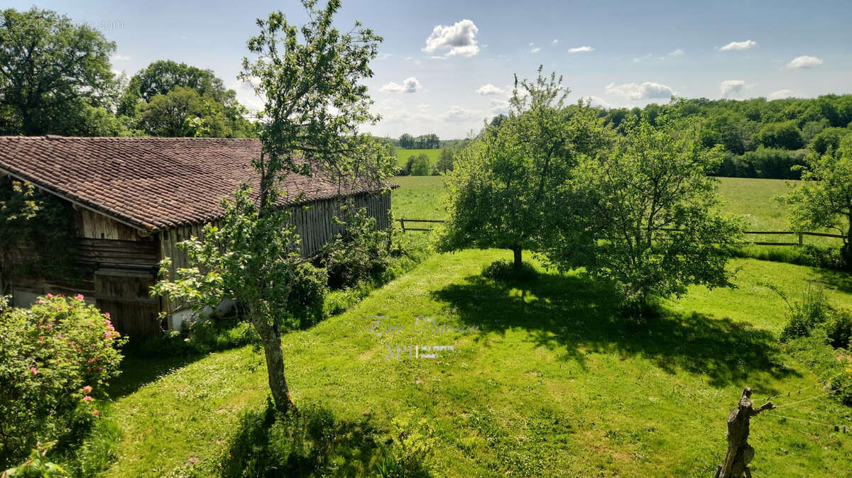 Maison à LA COQUILLE