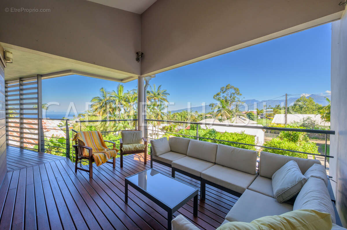 A vendre - villa de t6  de 248 m2 environ - le tampon - 728 000 € - photo 14