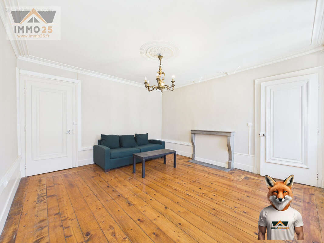 Appartement à MOUTHE