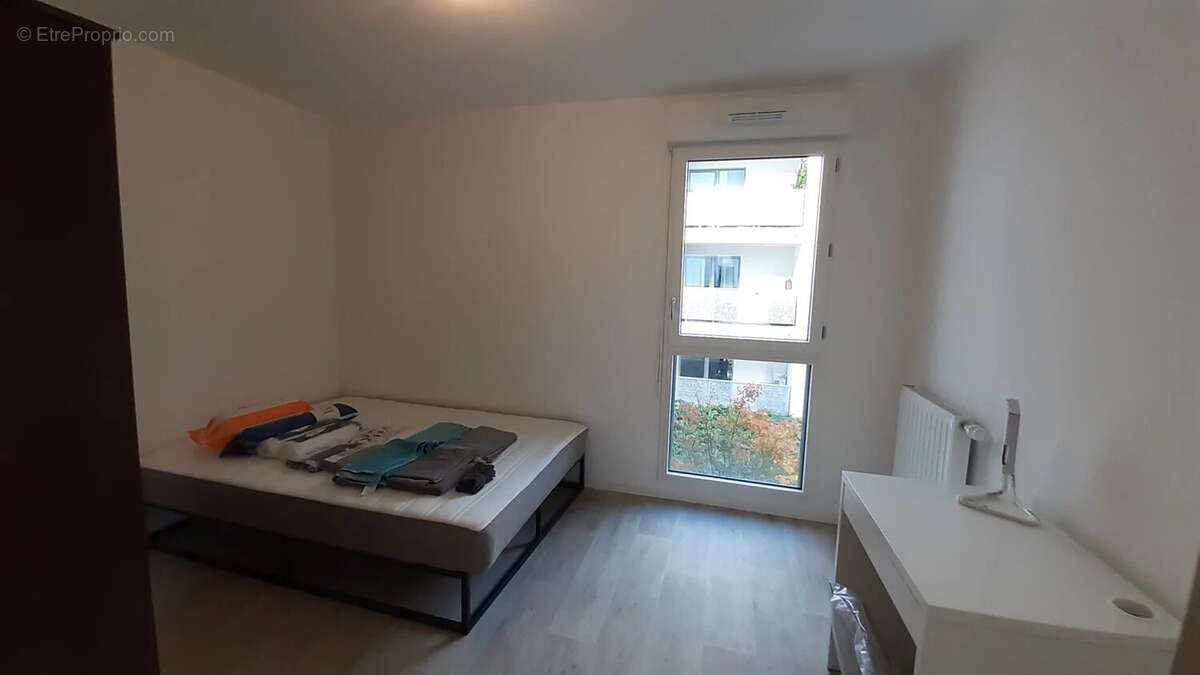 Appartement à AUBERVILLIERS