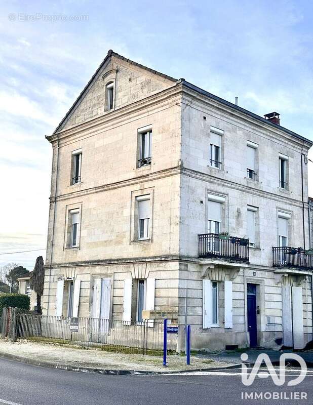 Photo 2 - Appartement à COUTRAS