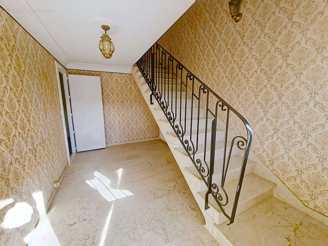 Maison à SAINT-GEORGES-D'ORQUES