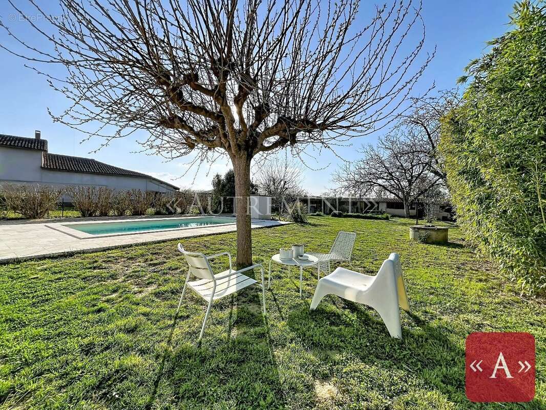 Maison à MONTASTRUC-LA-CONSEILLERE