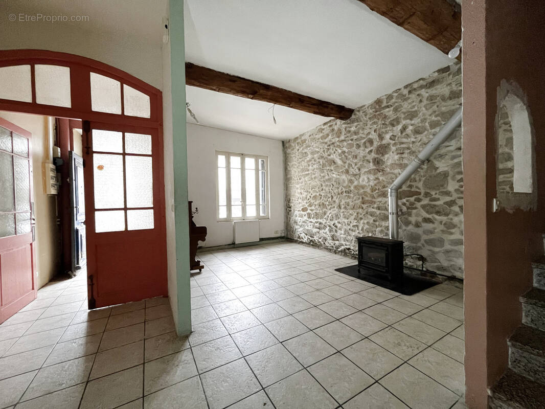 Maison à LEZIGNAN-CORBIERES