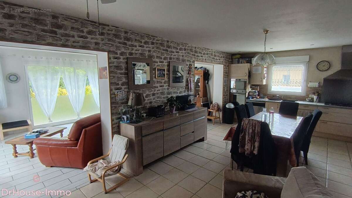 Maison à LANDIVISIAU