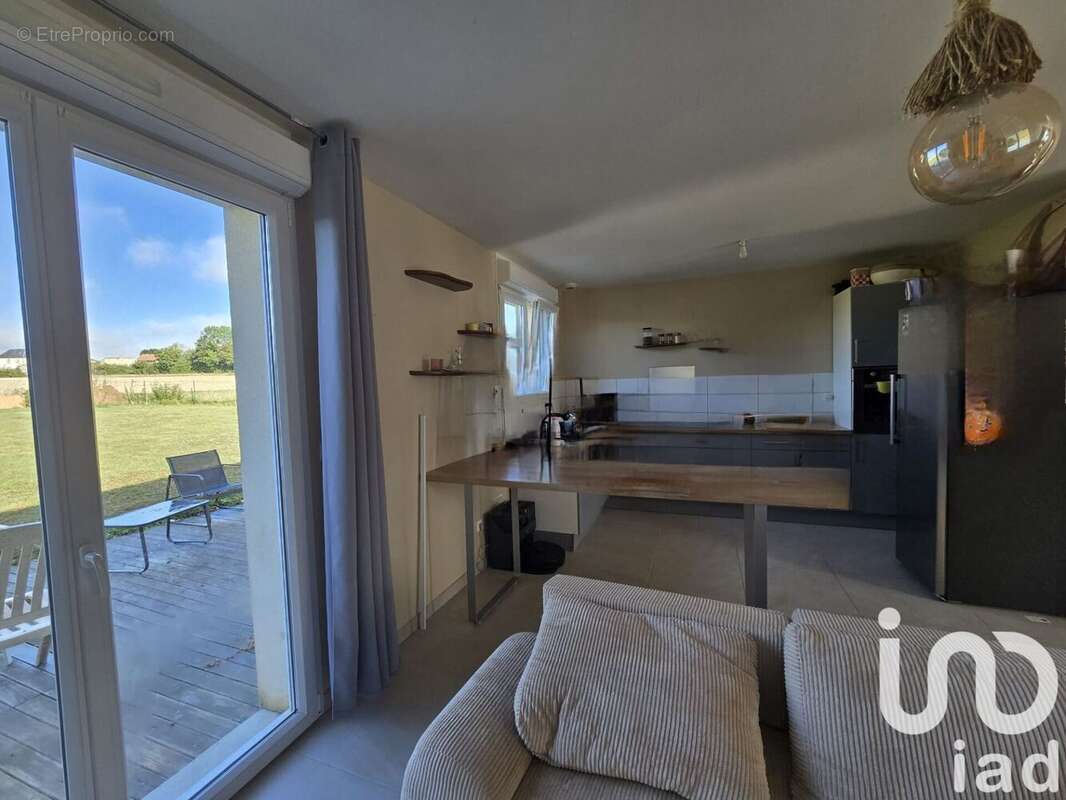 Photo 2 - Maison à NOVY-CHEVRIERES