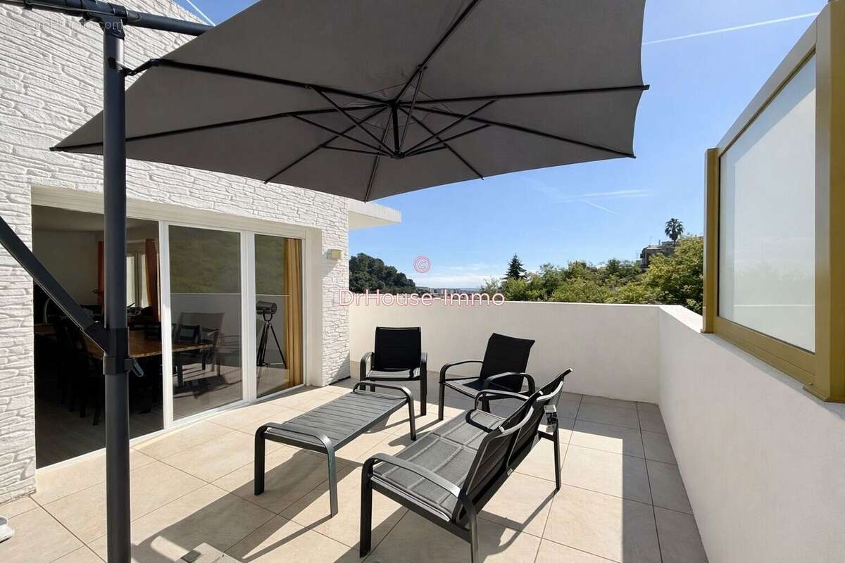 Appartement à CAGNES-SUR-MER