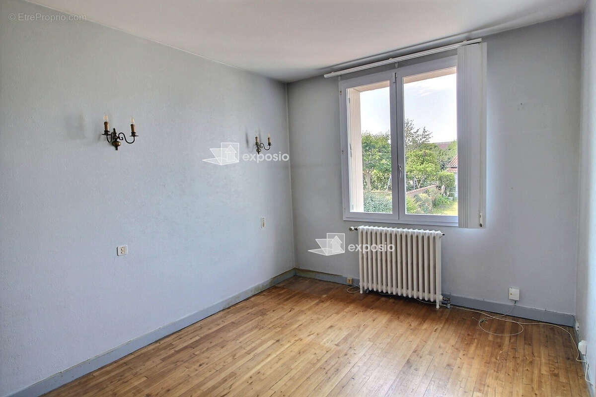 L'espace d'une grande maison familiale, le potentiel d'un lieu unique... - photo 6