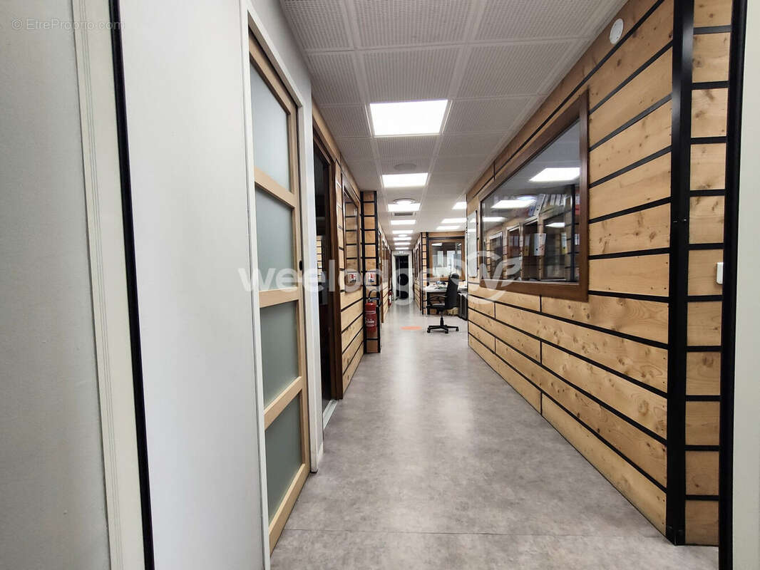 Espace bureaux fermés (10) - Commerce à ORANGE