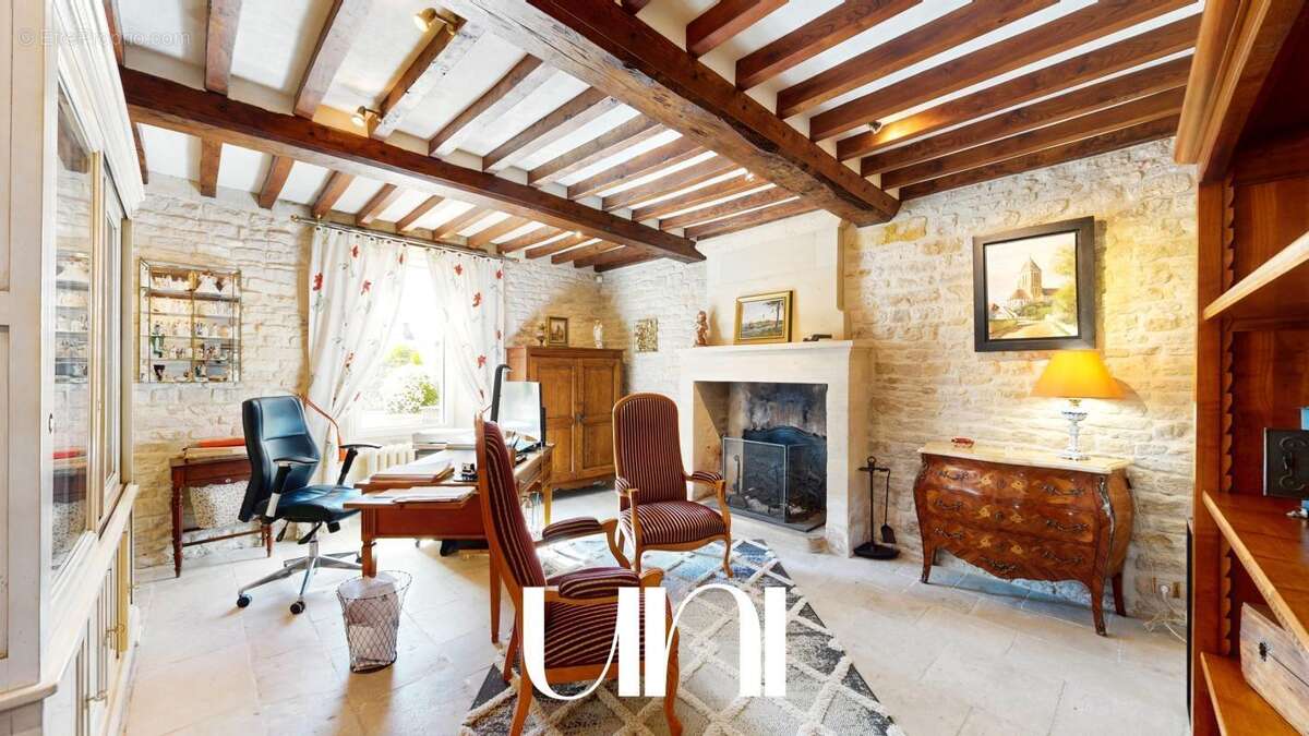 Maison à CREULLY