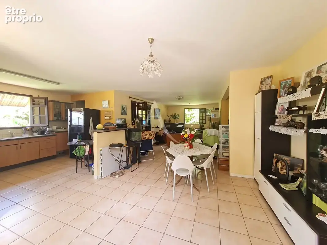 Maison Le Lamentin 6 pièce(s) 171.39 m2 - photo 3
