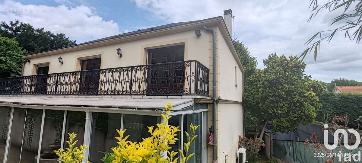 Photo 7 - Maison à SAINT-MAUR-DES-FOSSES