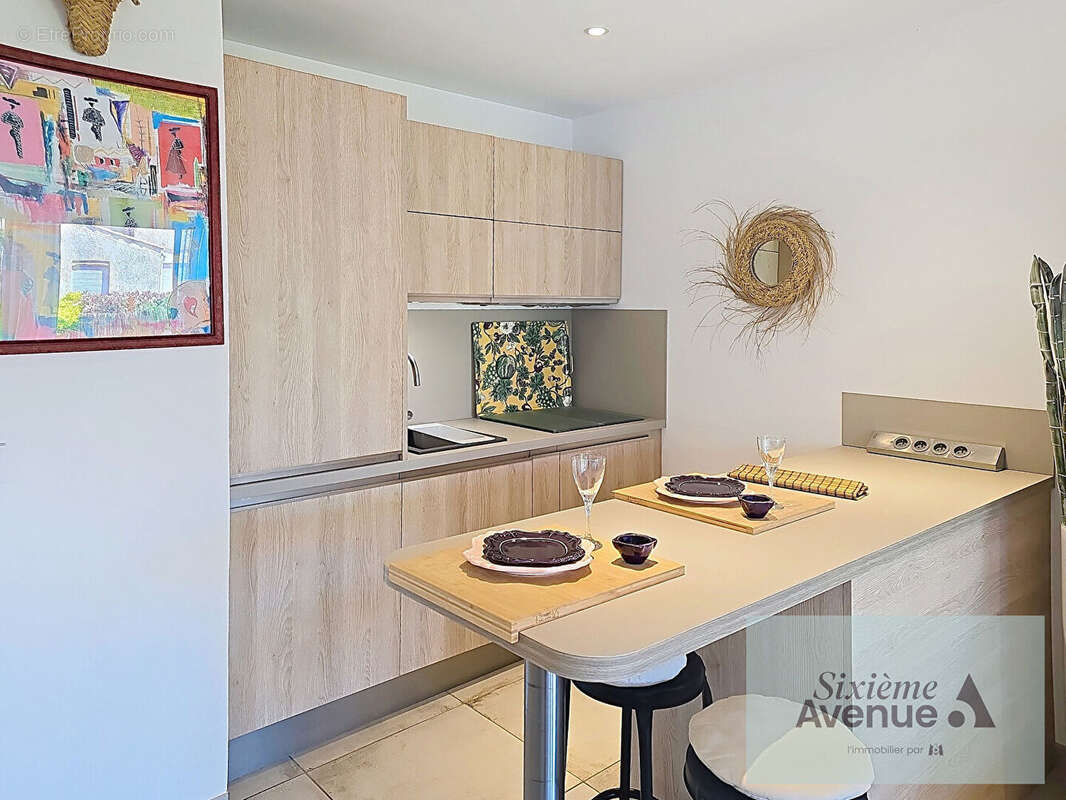 Appartement à SIX-FOURS-LES-PLAGES