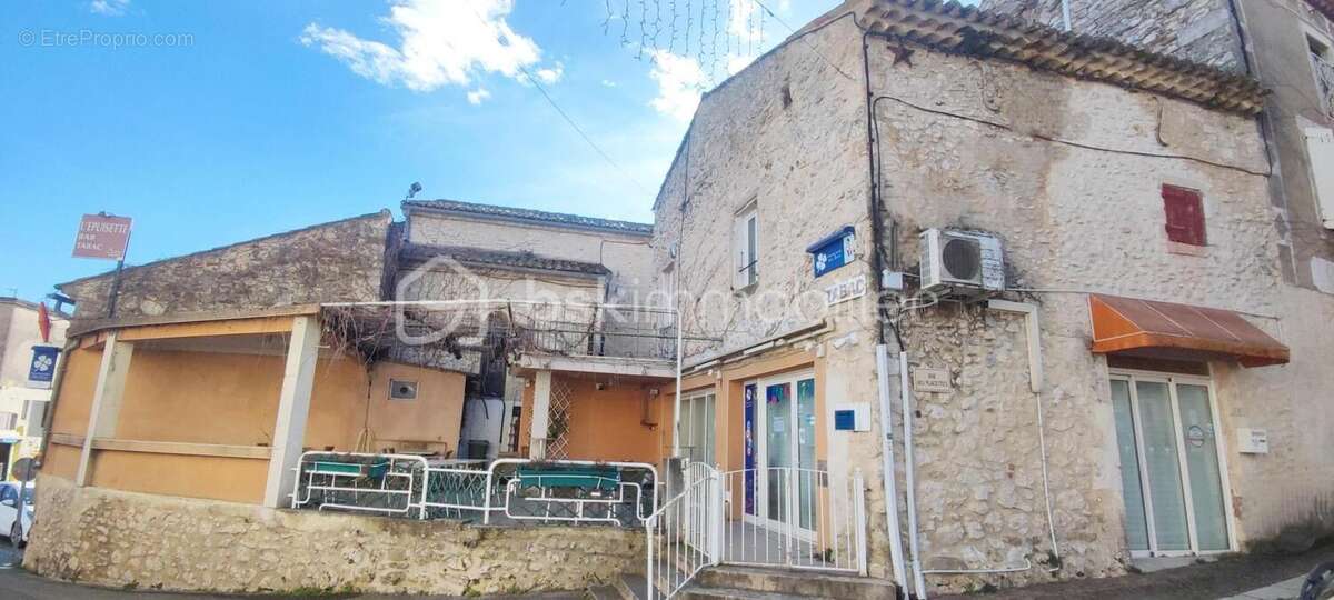 Commerce à SAINT-MARTIN-D'ARDECHE