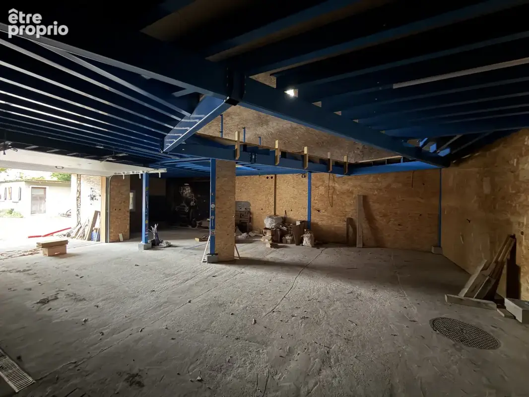 Thonon Ouest - Bâtisse de 440 m2 au fort potentiel de rénovation - photo 4