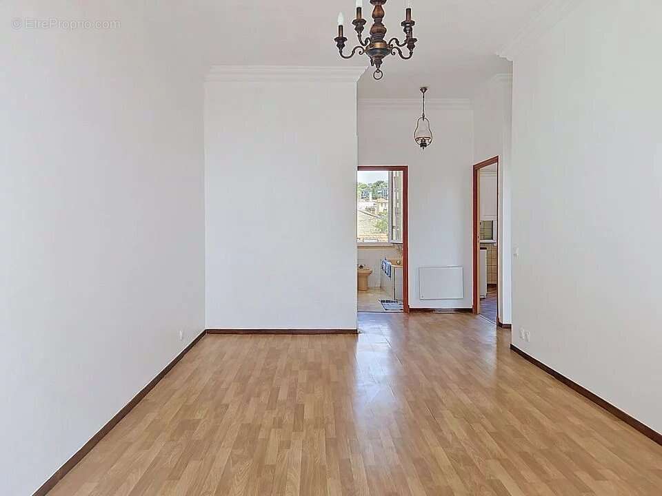 CANNES basse Californie,  immeuble de 145m² habitables en "monopropriété" - photo 4