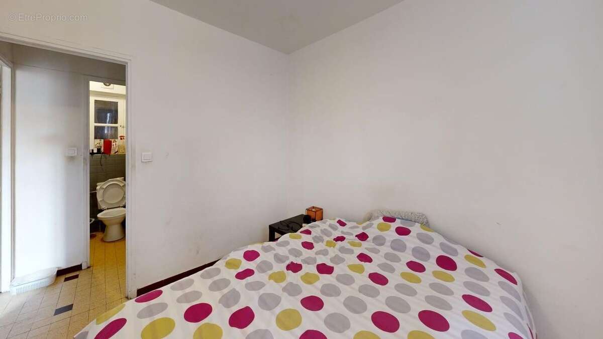 Appartement à MARSEILLE-6E