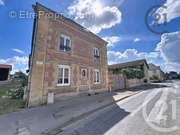 Maison à SAINT-HILAIRE-LE-PETIT