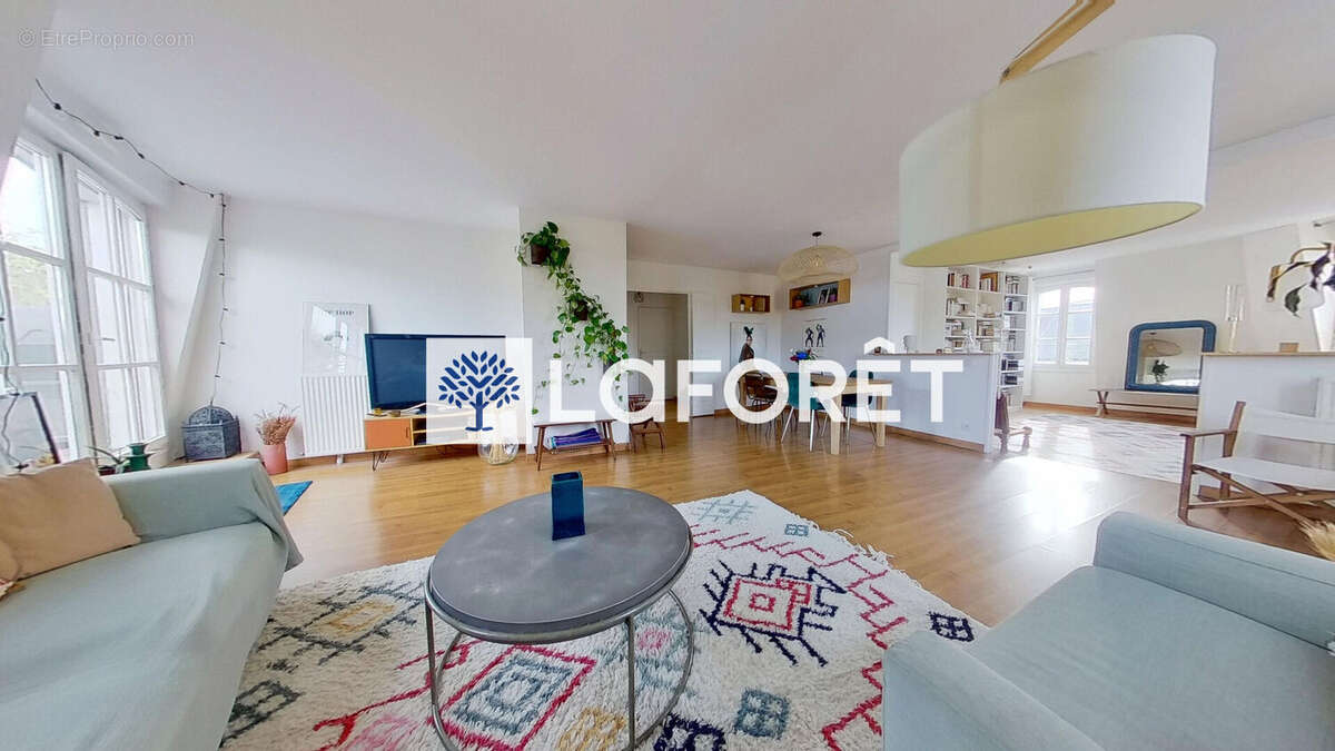 Appartement à NOISY-LE-ROI