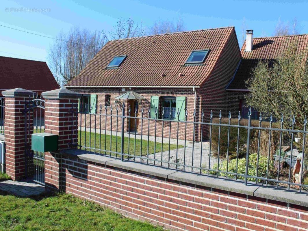 Maison à ROBERSART